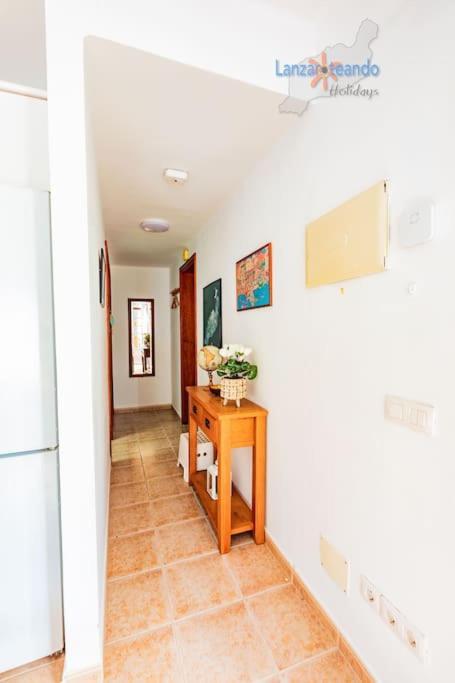 Casita El Faro En Playa Bastian Aircon In The Bedrooms Vv Costa Teguise Exterior photo