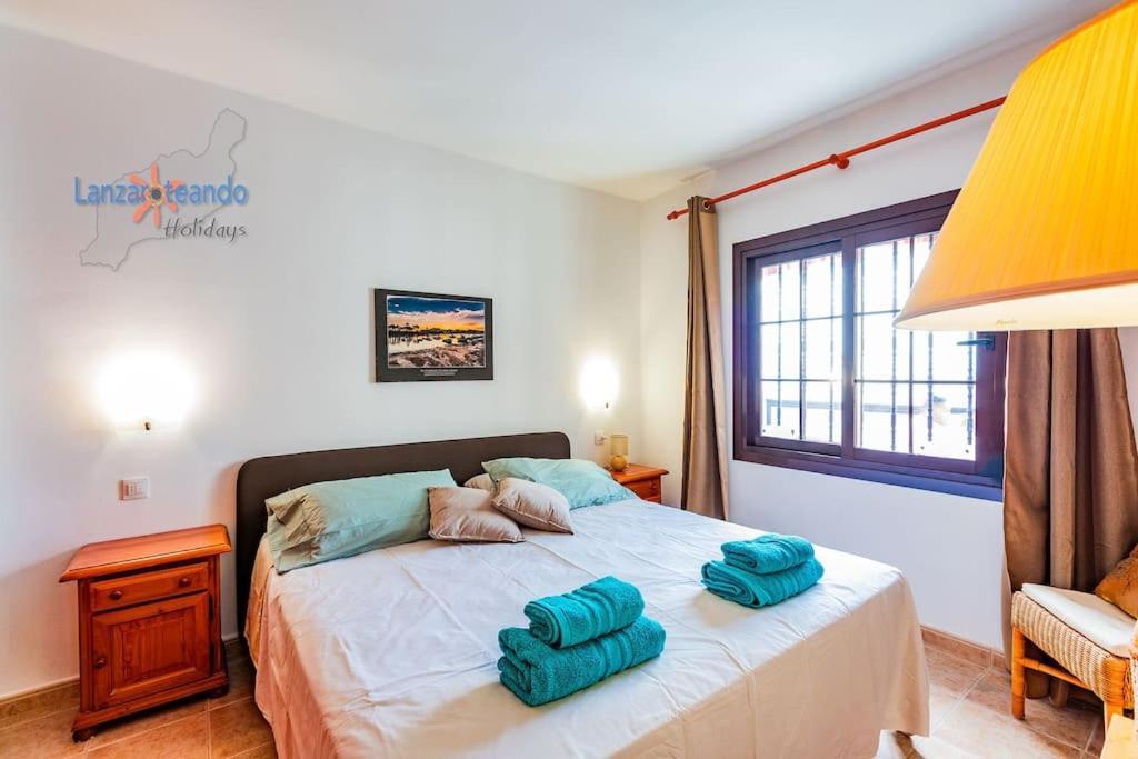 Casita El Faro En Playa Bastian Aircon In The Bedrooms Vv Costa Teguise Exterior photo