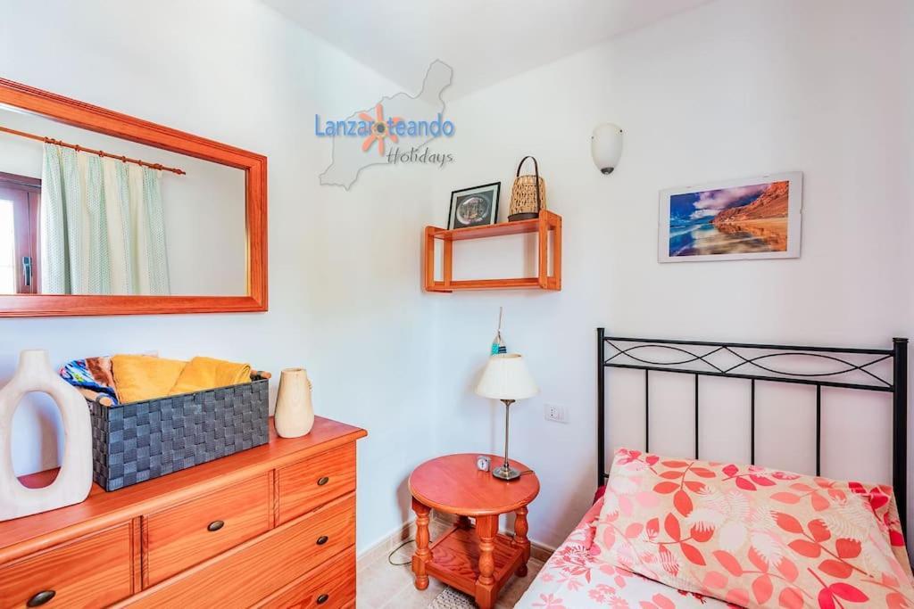 Casita El Faro En Playa Bastian Aircon In The Bedrooms Vv Costa Teguise Exterior photo