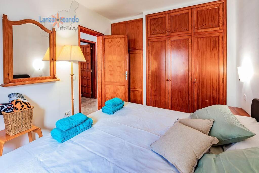 Casita El Faro En Playa Bastian Aircon In The Bedrooms Vv Costa Teguise Exterior photo